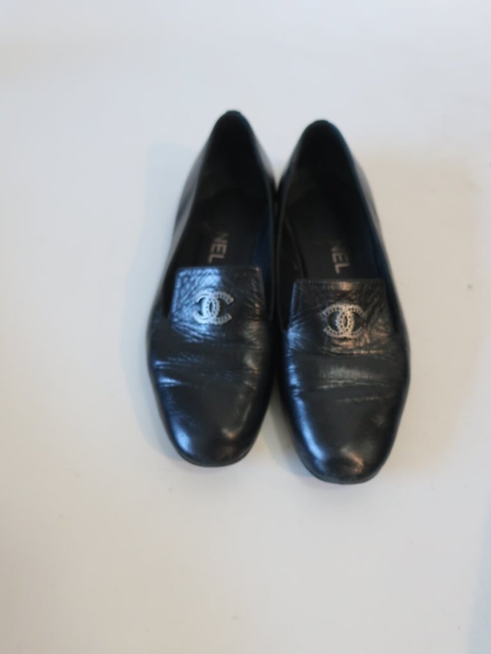 Authentic Womens Chanel Black Leather CC Flat Loafer Shoes 35.5 US/5 - Picture 10 of 16